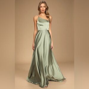 Lulu’s Sage Silk Maxi